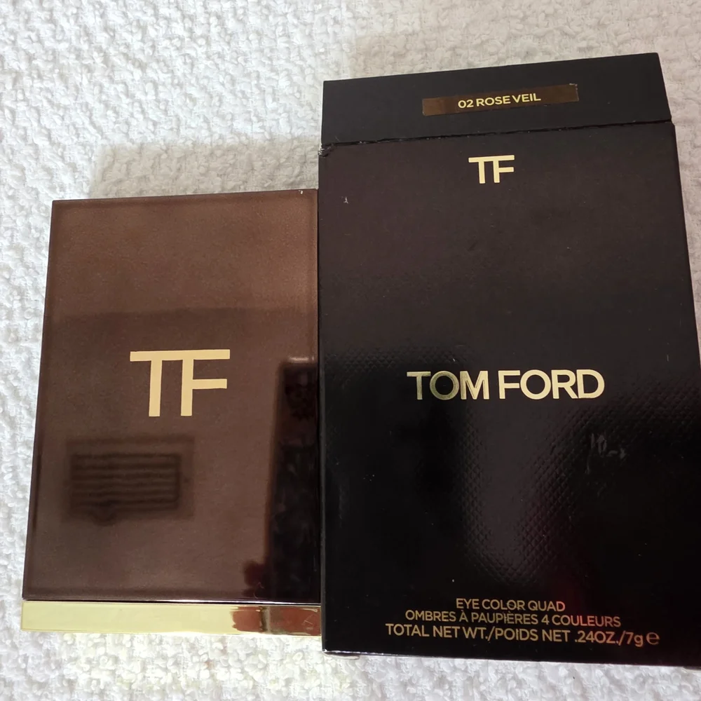 NEW~ TOM FORD Eye Color Quad ~ 02 ROSE VEIL~ LIMITED EDITION